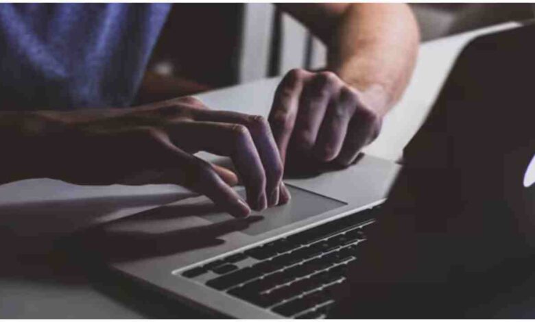 Fake CTC Posts, AI Jobs Reality, Amazon Tech Expert Warning, Social Media Fake Stories, Google Salary Viral Post, Tech Salary Myth, AI Job Fear, Viral Fake News India