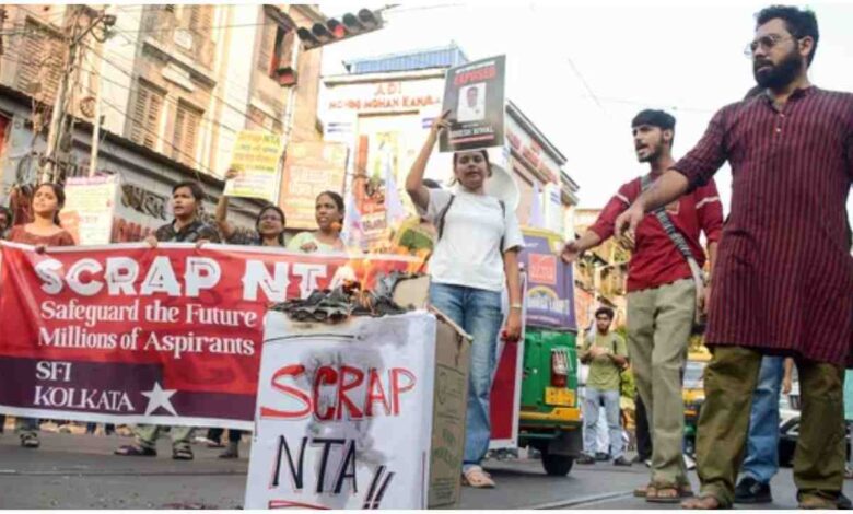 NEET UG 2026 Paper Leak, CBI Arrest, PV Kulkarni, NTA Exam Leak, NEET Re Exam 2026, Pune NEET Paper Leak, NEET Scam News, Education News Hindi