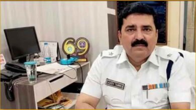 ED गिरफ्तारी, कोलकाता DCP गिरफ्तार, शांतनु सिन्हा बिस्वास, जमीन सौदा मामला, प्रवर्तन निदेशालय कार्रवाई, हवाला लेन-देन जांच, जॉय एस कामदार, बिस्वजीत पोद्दार, कोलकाता समाचार, ED रेड कोलकाता