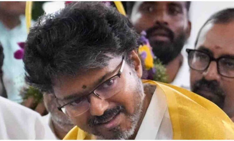 TVK News, विजय TVK, Tamil Nadu Election 2026, Vijay Political Party, तमिलनाडु सरकार गठन, DMK, Congress Support TVK, Tamilaga Vettri Kazhagam