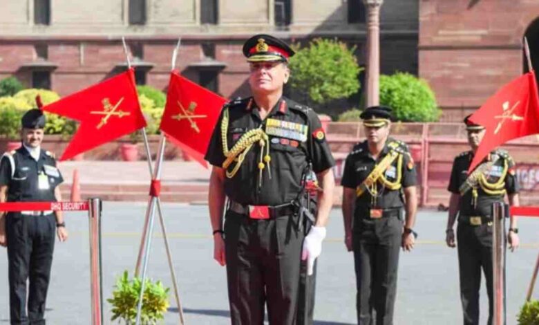 नए आर्मी चीफ, भारतीय सेना प्रमुख, COAS Appointment, Army Chief 2026, धीरज सेठ प्रोफाइल, जनरल उपेंद्र द्विवेदी, भारतीय सेना समाचार, Indian Army, Army Chief, Lt General Dhiraj Seth, COAS, Indian Defence, Military News, Defence Ministry, Upendra Dwivedi, Indian Army News, National Defence Academy, India News, Defence Updates