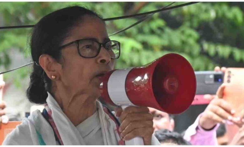 Mamata Banerjee, TMC Rebellion, West Bengal Politics, Abhishek Banerjee, Trinamool Congress Split, Bengal Political Crisis, TMC Crisis, Mamata Banerjee, Bengal Politics, TMC Rebellion, Abhishek Banerjee, West Bengal News, Political Crisis, Trinamool Congress Split