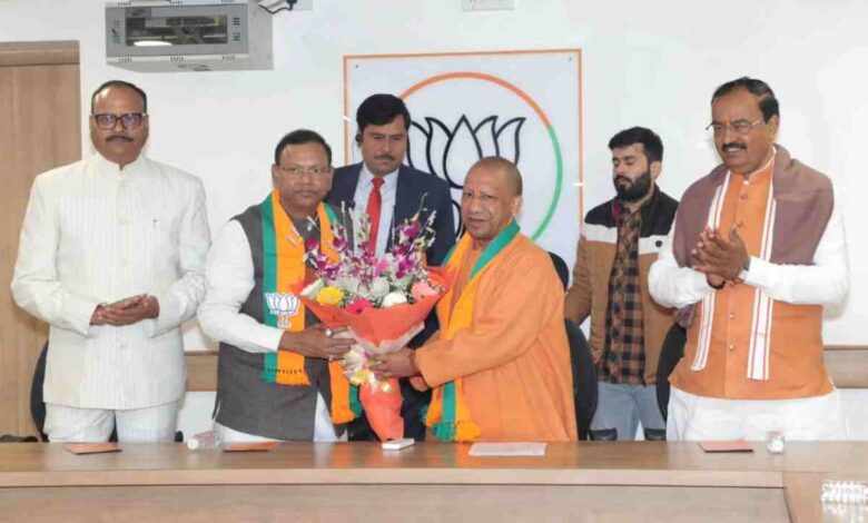 UP BJP, Pankaj Chaudhary, BJP State Executive, Uttar Pradesh Politics, BJP Organization, 2027 UP Election, BJP Leadership, Political News, उत्तर प्रदेश भाजपा, पंकज चौधरी, यूपी विधानसभा चुनाव 2027, भाजपा संगठन विस्तार, भाजपा प्रदेश अध्यक्ष, यूपी राजनीतिक खबरें, भाजपा कार्यकारिणी गठन, उत्तर प्रदेश राजनीति 2026, UP BJP New Team, Pankaj Chaudhary BJP, BJP Uttar Pradesh Organization, BJP State Executive, UP Politics News 2026