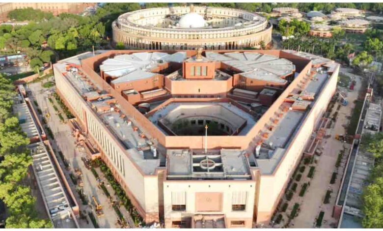 Monsoon Session, संसद में नंबर गेम, महिला आरक्षण बिल, परिसीमन विधेयक, मॉनसून सत्र 2026, एनडीए बहुमत, राज्यसभा समीकरण, लोकसभा संख्या बल, संसद विशेष बहुमत, डीएमके परिसीमन विरोध, राजनीतिक समीकरण