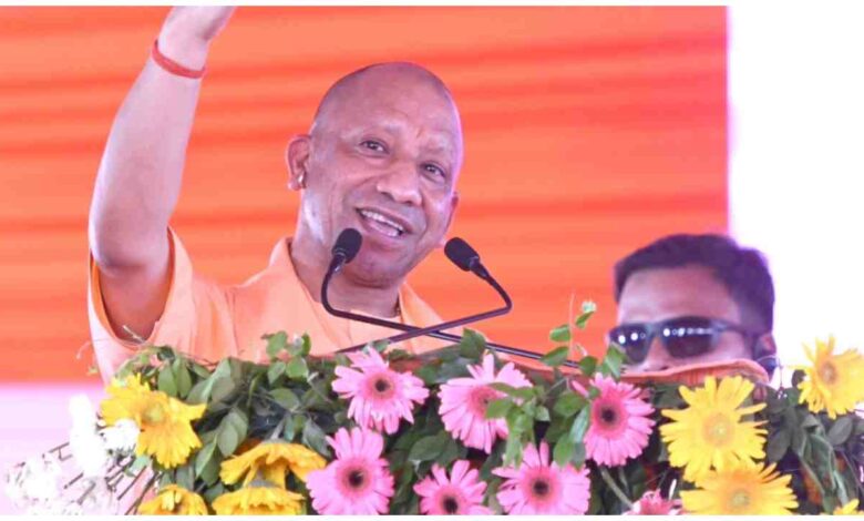 CM Yogi Kushinagar Visit, Yogi Adityanath Statement, Kushinagar Development Projects, Fazilnagar Pawagarh Name Change, UP Development News, BrahMos Missile Uttar Pradesh, Kushinagar News Today, Yogi Adityanath Speech, Uttar Pradesh Politics, Kushinagar Projects Inauguration, योगी आदित्यनाथ, कुशीनगर, उत्तर प्रदेश, फाजिलनगर, पावागढ़, ब्रह्मोस मिसाइल, विकास परियोजनाएं, राम मंदिर, भाजपा, डबल इंजन सरकार, इंसेफेलाइटिस, माफिया राज, यूपी राजनीति, मुख्यमंत्री योगी, कुशीनगर समाचार