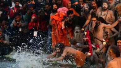 अखाड़ा परिषद विवाद, अखाड़ा परिषद विवाद, अखिल भारतीय अखाड़ा परिषद, महंत रविंद्र पुरी, महंत दुर्गादास, कुंभ 2027, कुंभ मेला, प्रयागराज समाचार, हरिद्वार अखाड़ा परिषद, संत समाज, धार्मिक समाचार, अखाड़ा परिषद, Mahant Ravindra Puri, Mahant Durgadas, Kumbh Mela, Prayagraj, Haridwar, Saints, Religious News, India News, Kumbh 2027