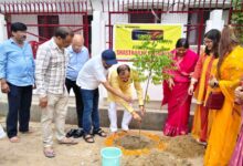 एक पेड़ मां के नाम, Manish Shukla, Tree Plantation Campaign, Lucknow News, Environment Protection, BJP Uttar Pradesh, Plantation Drive, PM Modi Tree Plantation Campaign, Gomti Nagar Lucknow, Shastrarth Foundation