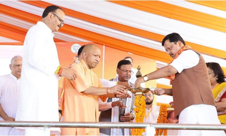 नितिन नवीन, नितिन नवीन बयान, राहुल गांधी, अखिलेश यादव, योगी सरकार, यूपी कानून व्यवस्था, माफिया राज, राम मंदिर, बीजेपी अध्यक्ष, लखनऊ बीजेपी कार्यक्रम, नितिन नवीन, BJP अध्यक्ष, राहुल गांधी, अखिलेश यादव, अरविंद केजरीवाल, योगी आदित्यनाथ, उत्तर प्रदेश, यूपी कानून व्यवस्था, माफिया राज, राम मंदिर, अयोध्या, काशी विश्वनाथ, बीजेपी समाचार, Lucknow News, UP Politics, BJP News