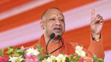 CM Yogi Gorakhpur, Yogi Adityanath, बूथ अध्यक्ष सम्मेलन, सैफई सिंडिकेट, समाजवादी पार्टी, कांग्रेस, BJP 2027 Election, गोरखपुर न्यूज, मुख्यमंत्री योगी, उत्तर प्रदेश राजनीति