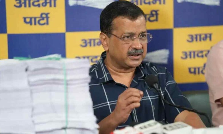Arvind Kejriwal, E-20 Petrol, E-20 Protest, PM Residence March, AAP News, Ethanol Blending, PM Modi, E-20 Policy, Delhi Politics, Kejriwal Latest News