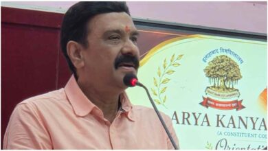 Prayagraj News, आर्या कन्या डिग्री कॉलेज ओरिएंटेशन कार्यक्रम, प्रयागराज कॉलेज न्यूज, बीए एलएलबी ओरिएंटेशन, नवप्रवेशित छात्राएं, प्रयागराज शिक्षा समाचार, Arya Kanya Degree College