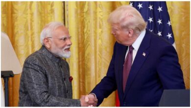 भारत पर 100% टैरिफ, Trump Modi relations, Trump Modi tariff, Lindsey Graham Bill, भारत अमेरिका संबंध, रूस से तेल खरीद, अमेरिका का रूस प्रतिबंध बिल, Peter Navarro India, India US Tariff, डोनाल्ड ट्रंप नरेंद्र मोदी, भारत पर अमेरिकी टैरिफ, रूस से कच्चा तेल खरीदने पर टैरिफ, अमेरिका भारत व्यापार संबंध, लिंडसे ग्राहम बिल क्या है, अमेरिका रूस प्रतिबंध, India Russia oil trade, US tariff on India, डोनाल्ड ट्रंप, नरेंद्र मोदी, Trump Modi, India US Relations, 100% Tariff, US Tariff, Lindsey Graham Bill, Peter Navarro, Russia Oil, India Russia Oil, America News, World News
