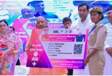 पीआरडी जवान ड्यूटी भत्ता, पीआरडी जवानों को 600 रुपये भत्ता, योगी आदित्यनाथ पीआरडी सम्मेलन, पीआरडी कैशलेस चिकित्सा योजना, पीआरडी जवान मुफ्त इलाज, मुख्यमंत्री योगी बड़ी घोषणा, गोरखपुर पीआरडी सम्मेलन, पीआरडी जवान 5 लाख मुफ्त इलाज, यूपी पीआरडी, योगी सरकार पीआरडी योजना