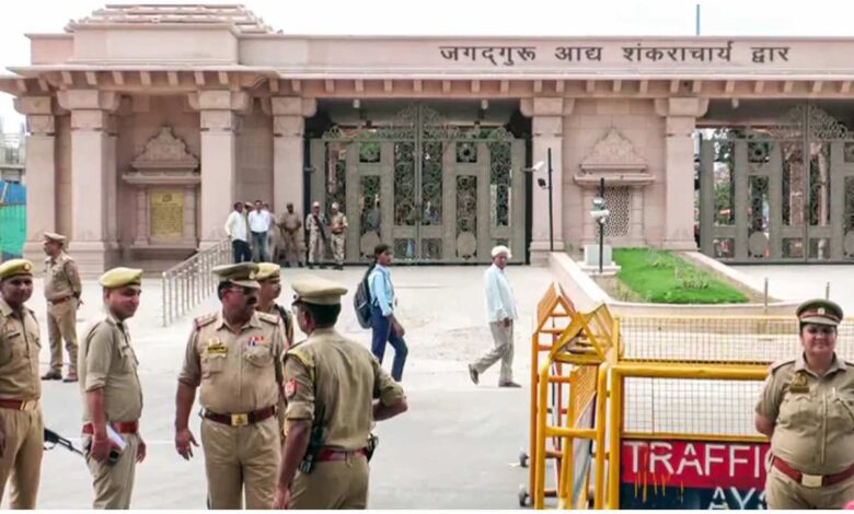 राम मंदिर चंदा चोरी, Ayodhya Ram Temple Donation Case, SIT चार्जशीट, राम मंदिर दान घोटाला, अयोध्या SIT जांच, राम मंदिर चंदा गबन मामला, 60 हजार पन्नों की चार्जशीट, राम मंदिर चोरी केस, Ayodhya Ram Mandir Case, राम मंदिर दान जांच, Ayodhya Ram Temple, Ram Mandir Donation Case, SIT Chargesheet, Ram Temple Theft Case, Ayodhya News, Uttar Pradesh News, Ram Mandir Donation, SIT Investigation, Ram Temple Case