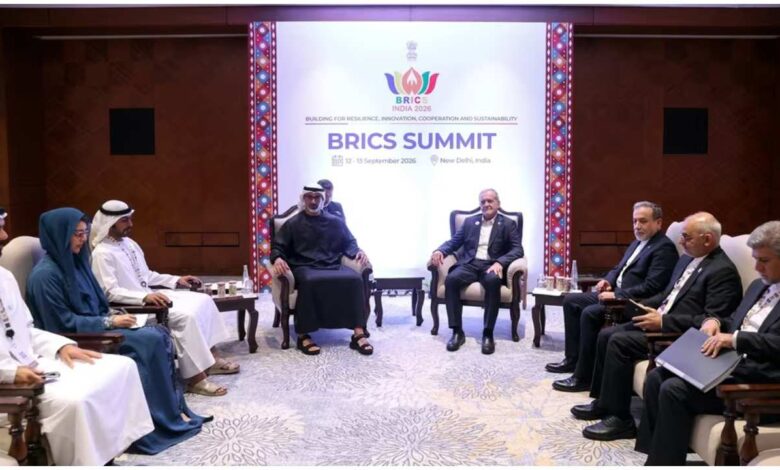 ईरान UAE संबंध, ईरान और UAE की मुलाकात, मसूद पेज़ेशकियन UAE, होर्मुज़ जलडमरूमध्य बैठक, ब्रिक्स समिट ईरान, ईरान खाड़ी देश बैठक, Iran UAE relations, Strait of Hormuz meeting, ईरान, UAE, मसूद पेज़ेशकियन, ब्रिक्स समिट, होर्मुज़ जलडमरूमध्य, खाड़ी देश, पश्चिम एशिया संघर्ष, Iran UAE Relations
