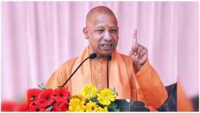 आउटसोर्स कर्मचारी, आउटसोर्स कर्मियों के लिए योगी सरकार, योगी आदित्यनाथ, यूपी आउटसोर्स कर्मचारी, आउटसोर्स कर्मियों का मानदेय, आउटसोर्स कर्मचारियों को 40 लाख का बीमा, आउटसोर्स कर्मियों का दुर्घटना बीमा, आउटसोर्स कर्मचारियों की बर्खास्तगी, आउटसोर्स सेवा निगम यूपी, यूपीकॉस पोर्टल, UP Outsource Service Corporation, UP Outsource Employees, Yogi Adityanath Outsource Employees, Uttar Pradesh Outsource Service, Corporation, आउटसोर्स कर्मियों को सीधे खाते में भुगतान, आउटसोर्स कर्मचारियों की सामाजिक सुरक्षा, H1N1, H1N1 जांच, यूपी में H1N1 के मामले, H1N1 टेस्ट मुफ्त, सरकारी अस्पताल में H1N1 जांच, योगी आदित्यनाथ H1N1 समीक्षा, उत्तर प्रदेश H1N1 मामले, यूपी में 685 H1N1 केस