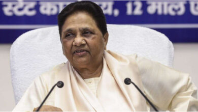 Mayawati News, मायावती बीमारी की अफवाह, मायावती आकाश आनंद, Akash Anand Mayawati, मायावती प्रेस कॉन्फ्रेंस, BSP News, बहुजन समाज पार्टी, मायावती का बयान, अशोक सिद्धार्थ, मायावती स्वास्थ्य, BRICS पर मायावती