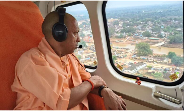 चित्रकूट बाढ़, चित्रकूट बाढ़ 2026, योगी आदित्यनाथ चित्रकूट, मंदाकिनी नदी बाढ़, चित्रकूट बाढ़ राहत, बाढ़ पीड़ितों को मुआवजा, योगी बाढ़ राहत, चित्रकूट बाढ़ प्रभावित