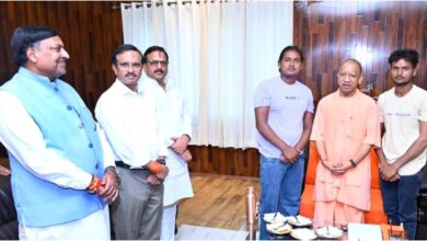 मां तरकुलहा देवी धाम पोखरा, CM योगी आदित्यनाथ, तरकुलहा देवी धाम, तरकुलहा देवी धाम पोखरा, गोरखपुर समाचार, चौरीचौरा समाचार, प्राचीन पोखरे का सुंदरीकरण, पोखरे की सफाई, अनुपम गुप्ता, करन निषाद, CM Yogi Adityanath, Gorakhpur News, Tarkulha Devi Dham, Gorakhpur, Chauri Chaura, UP News, Pond Cleaning, Uttar Pradesh News