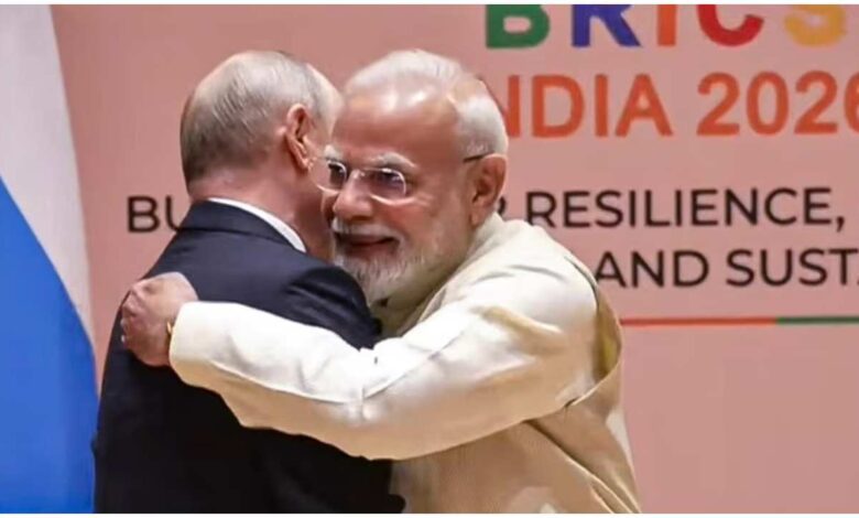 मोदी-पुतिन मुलाकात, पीएम मोदी पुतिन मुलाकात, भारत रूस संबंध, यूक्रेन युद्ध पर मोदी का बयान, मोदी ने पुतिन से क्या कहा, भारत रूस व्यापार 100 अरब डॉलर, भारतीय नाविकों की सुरक्षा, 24वां भारत रूस शिखर सम्मेलन, मोदी-पुतिन बैठक, PM Modi Putin Meeting, India Russia Relations, Ukraine War, BRICS Summit 2026, Indian Seafarers, India Russia Trade, Narendra Modi