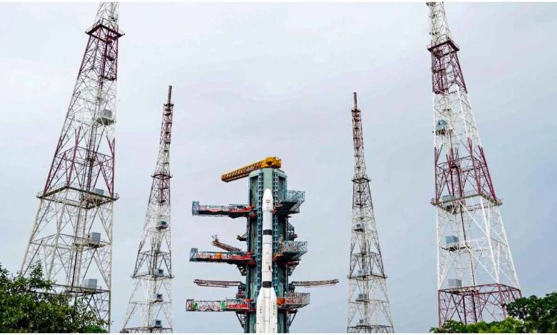 ISRO NVS-03 सैटेलाइट लॉन्च, NVS-03 Satellite, ISRO News Hindi, NavIC Navigation System, GSLV-F18, भारत का स्वदेशी नेविगेशन सिस्टम, GPS का विकल्प, श्रीहरिकोटा लॉन्च