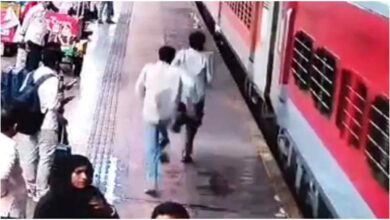 Tiger Shroff Firing Case, Tiger Shroff shooting case, टाइगर श्रॉफ फायरिंग केस, Tiger Shroff accused arrested, सूरत रेलवे स्टेशन CCTV फुटेज, Kota railway station arrest, Pune Jaipur Express, टाइगर श्रॉफ शूटिंग न्यूज, Tiger Shroff, Mumbai Firing Case, Surat Railway Station, Kota News, CCTV Footage, Crime News