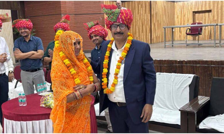 रामसिंह मीना रेलवे, प्रयागराज मंडल रेलवे, रामसिंह मीना रेल सेवा, यातायात निरीक्षक रामसिंह मीना, एनआई गुरु रामसिंह मीना, प्रयागराज रेलवे समाचार, रेल मंत्री अवार्ड, रेलवे कर्मचारी सेवानिवृत्ति